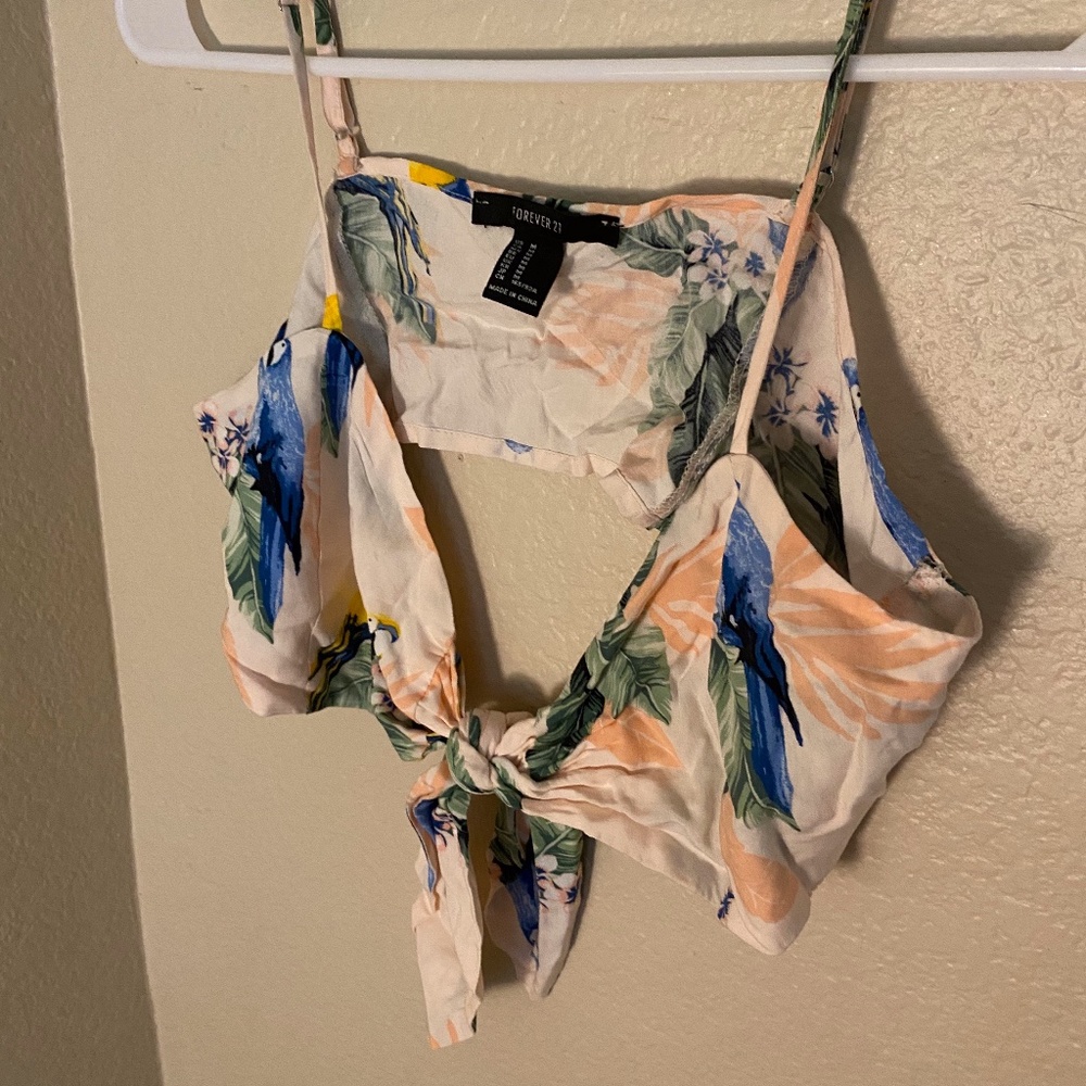 Crop top - Picture 2 of 2